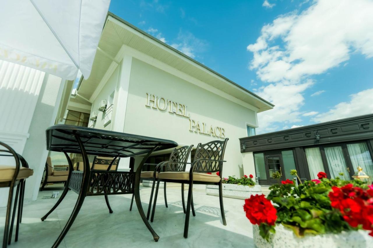 Hotel Palace Severin Drobeta Turnu Severin Exterior photo